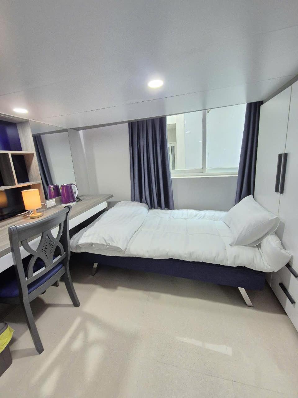 Apec Bnb Hotel ホーチミン市 エクステリア 写真