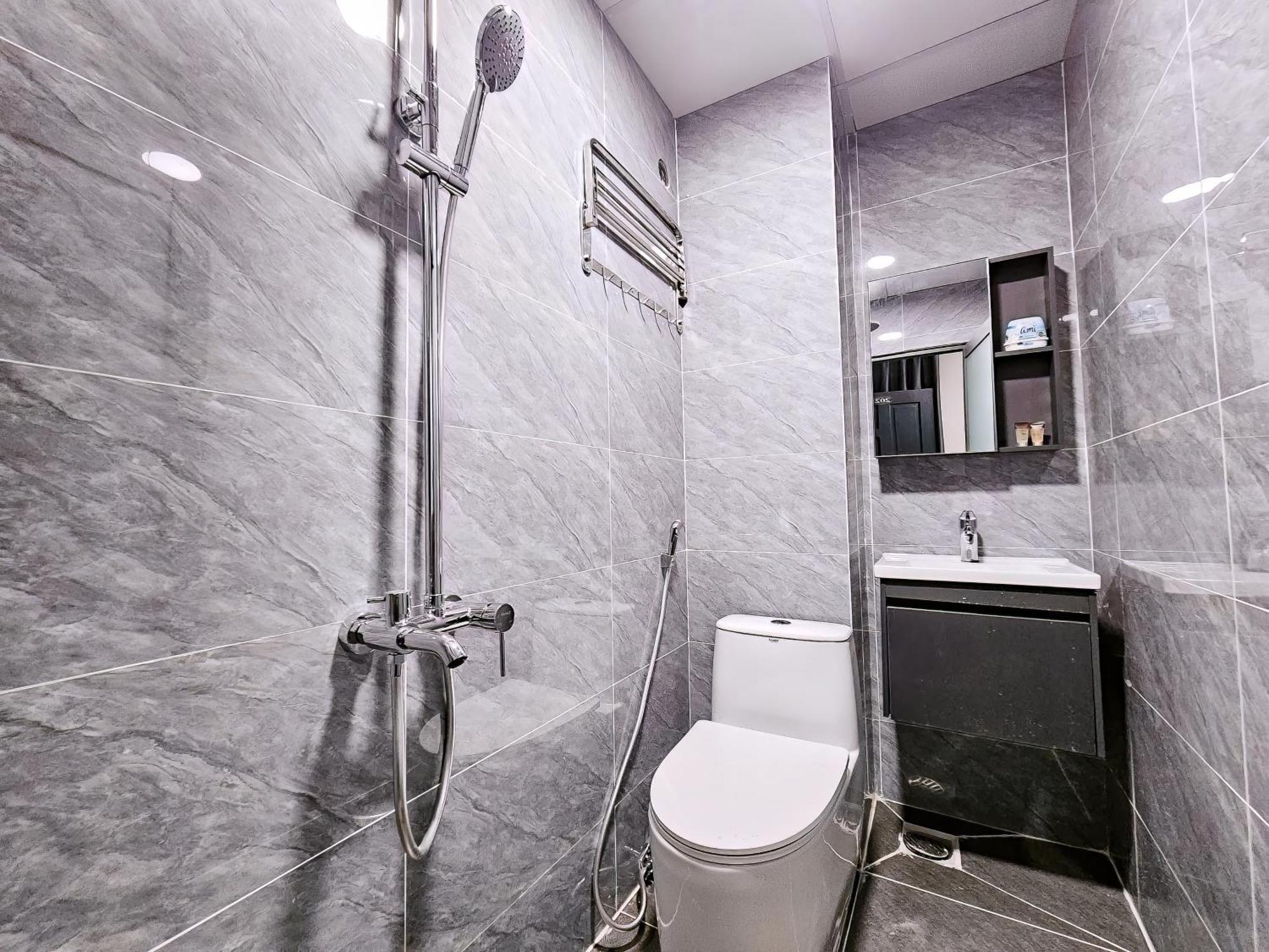 Apec Bnb Hotel ホーチミン市 エクステリア 写真